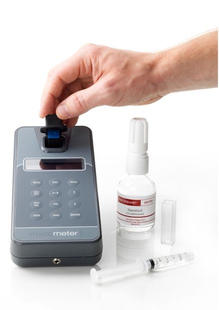 Photo-Mycometer's-portable-fluorometer-for-analysis - thumb