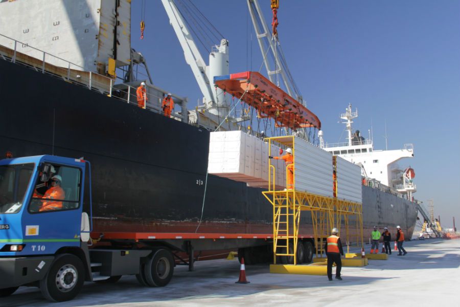 Chile - ARAUCO products are delivered to over 200 customers includling paper producers and wood product processors across China