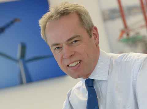 Offshore Heavy Transport (OHT) – Highly experienced heavy transport vessel operator moves with China