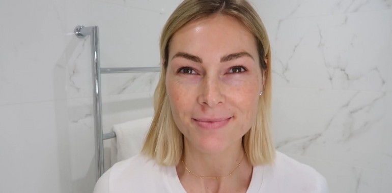 Lifting and firming face massage – In your element on demand